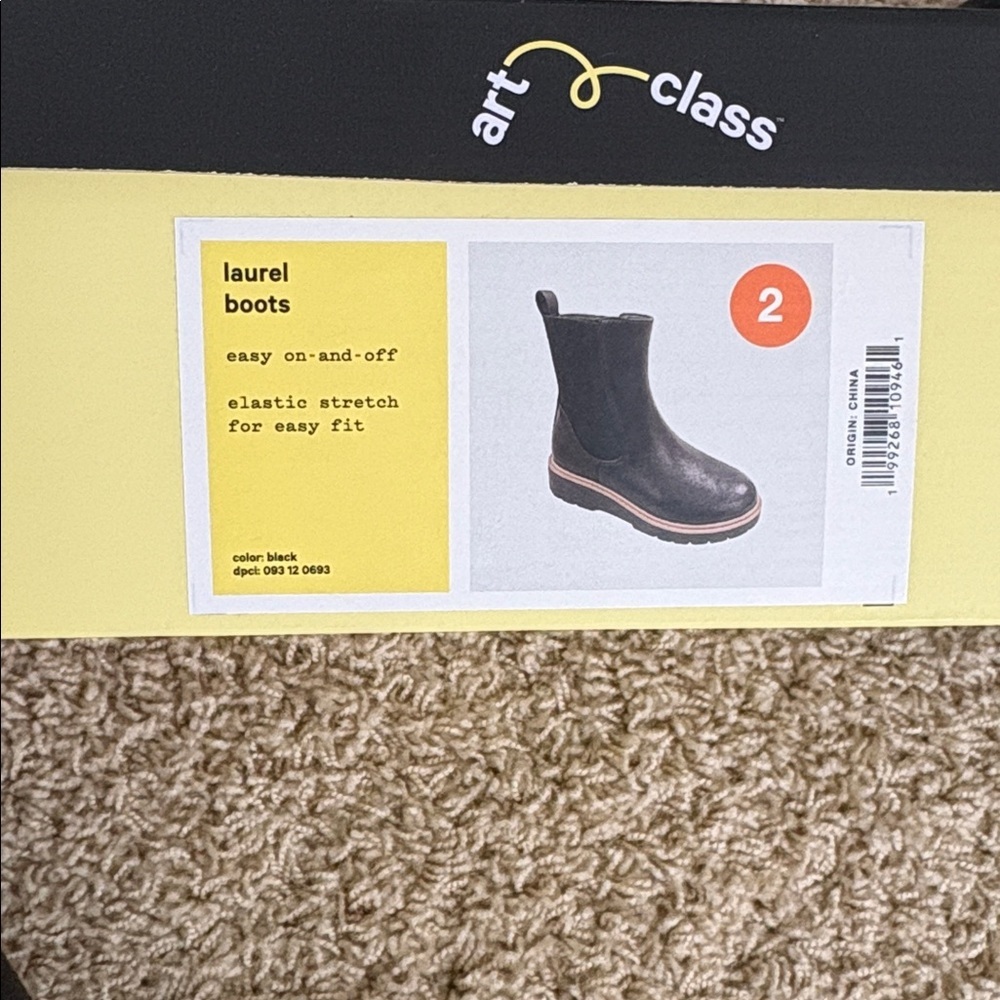 Art Class | Laurel Chelsea Boots (Black) -EUC - Picture 14 of 15